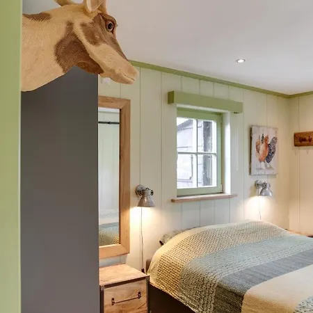 Dağ evi 'onder De Boompjes' *