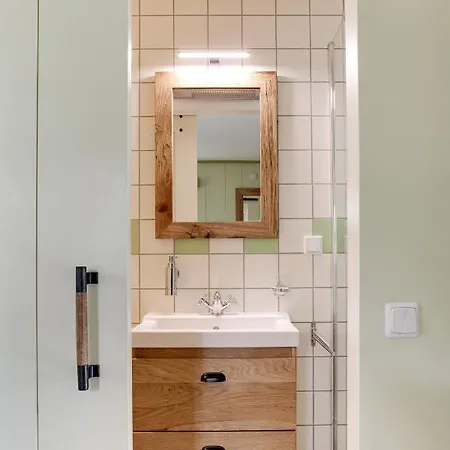 'onder De Boompjes' Dağ evi