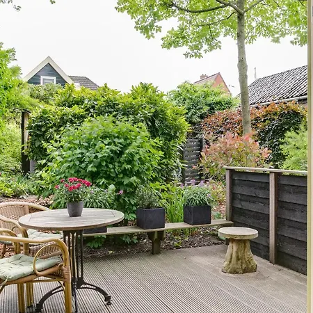 'onder De Boompjes' Chalet Oostwoud
